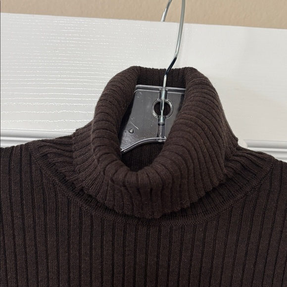The Limited Ribbed Dark Brown Turtleneck Sweater- 100% Cotton - Picture 9 of 15